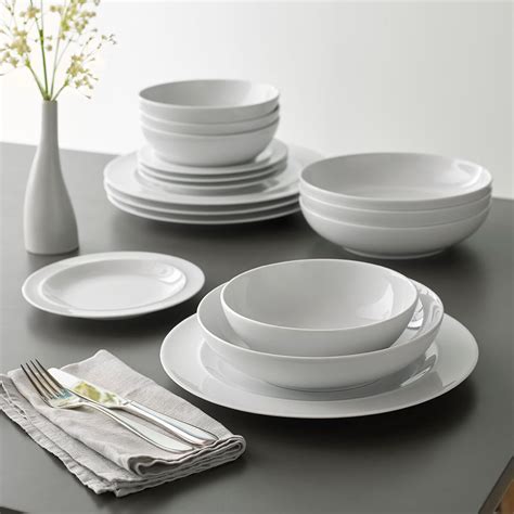 costco porcelain dinnerware sets.